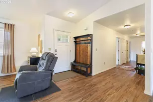 1014 Myrtle St, The Dalles, OR 97058 - Photo 9
