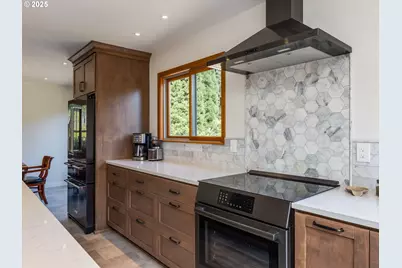 12720 S Carus Rd, Oregon City, OR 97045 - Photo 11