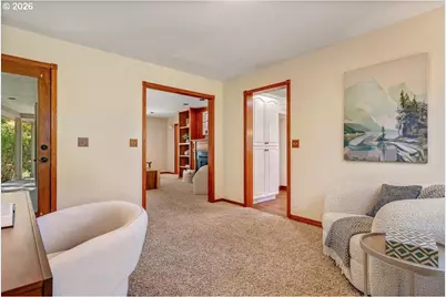 565 Shelokum Dr, Silverton, OR 97381 - Photo 11