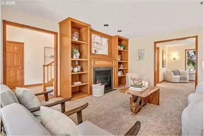 565 Shelokum Dr, Silverton, OR 97381 - Photo 5