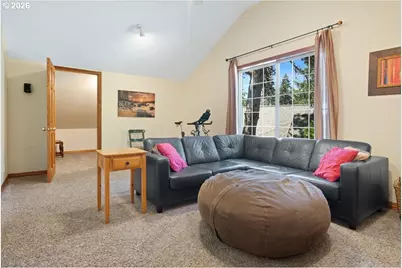 565 Shelokum Dr, Silverton, OR 97381 - Photo 29