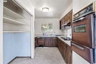 531 NW Harrison St, Canyonville, OR 97417 - Photo 15