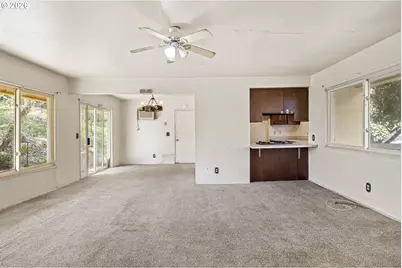 531 NW Harrison St, Canyonville, OR 97417 - Photo 13