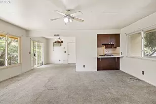 531 NW Harrison St, Canyonville, OR 97417 - Photo 13