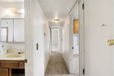 531 NW Harrison St, Canyonville, OR 97417 - Photo 21