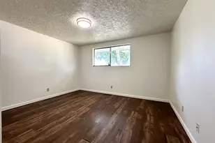 404 1st St, La Grande, OR 97850 - Photo 17