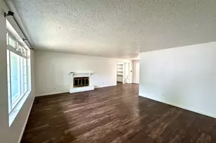 404 1st St, La Grande, OR 97850 - Photo 3