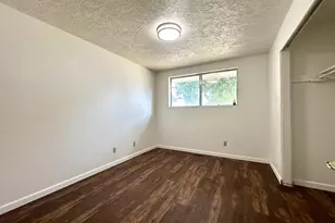 404 1st St, La Grande, OR 97850 - Photo 13