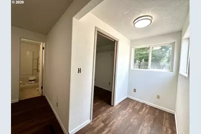 404 1st St, La Grande, OR 97850 - Photo 23