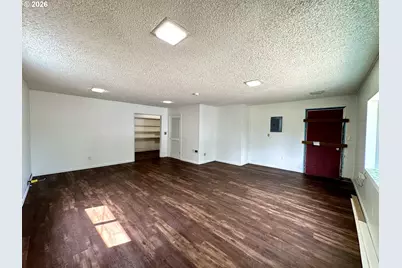 404 1st St, La Grande, OR 97850 - Photo 11
