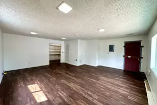 404 1st St, La Grande, OR 97850 - Photo 11