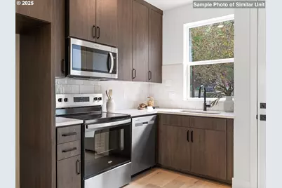 3213 SE 28th, Portland, OR 97202 - Photo 3