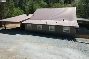 3450 Shoestring Rd, Riddle, OR 97469 - Photo 47