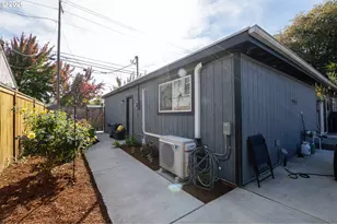 1161 W 18th Ave, Eugene, OR 97402 - Photo 27