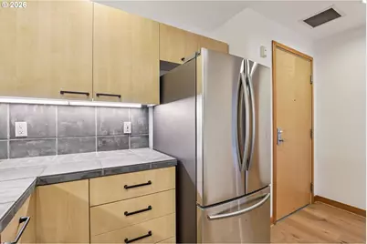 300 W 8th St #209, Vancouver, WA 98660 - Photo 17