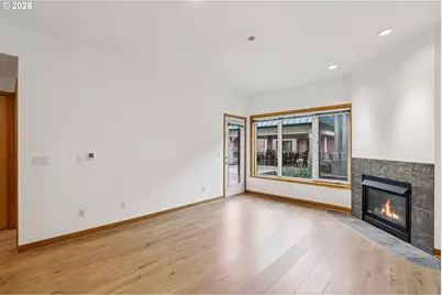 300 W 8th St #209, Vancouver, WA 98660 - Photo 9