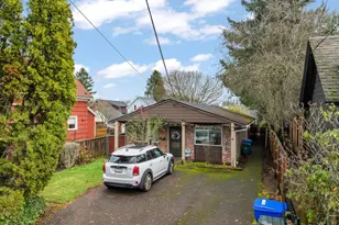 132 NE 78th Ave NE, Portland, OR 97213 - Photo 5