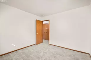 132 NE 78th Ave NE, Portland, OR 97213 - Photo 15