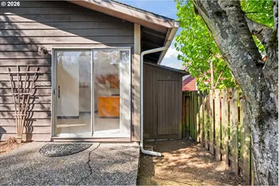 132 NE 78th Ave NE, Portland, OR 97213 - Photo 43
