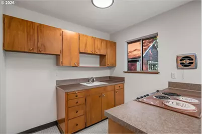 132 NE 78th Ave NE, Portland, OR 97213 - Photo 27
