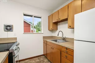 132 NE 78th Ave NE, Portland, OR 97213 - Photo 11