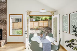 10946 SW 65th Ave, Portland, OR 97219 - Photo 19