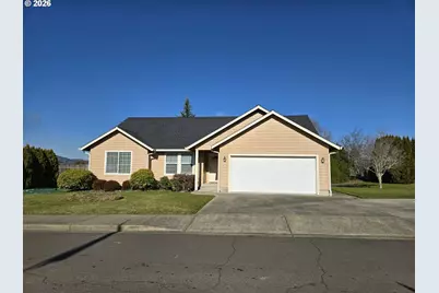 2719 Golfview Ave, Sutherlin, OR 97479 - Photo 1