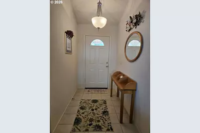 2719 Golfview Ave, Sutherlin, OR 97479 - Photo 15