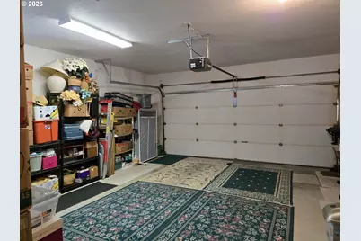 2719 Golfview Ave, Sutherlin, OR 97479 - Photo 17