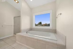 21795 NE Lachenview Ln, Fairview, OR 97024 - Photo 29