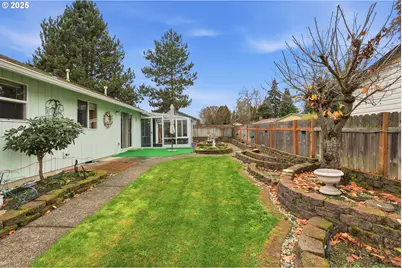 19235 SW Durell Ct, Beaverton, OR 97003 - Photo 37