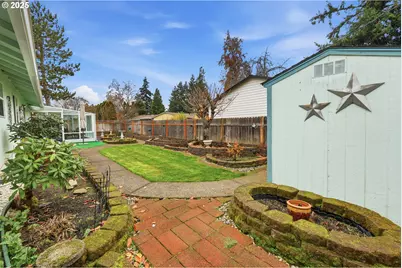 19235 SW Durell Ct, Beaverton, OR 97003 - Photo 39