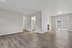 9708 SE 7th St, Vancouver, WA 98664 - Photo 13