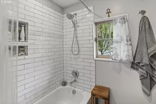 1883 N Jantzen Ave, Portland, OR 97217 - Photo 21