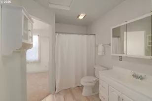 5704 Keene Rd NE, Gervais, OR 97026 - Photo 17