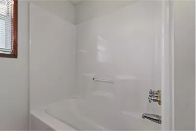 14884 SE Primrose Ave, Milwaukie, OR 97267 - Photo 29