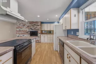 14884 SE Primrose Ave, Milwaukie, OR 97267 - Photo 17