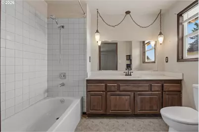 14884 SE Primrose Ave, Milwaukie, OR 97267 - Photo 23