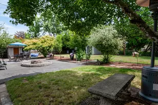 10210 SW Crestwood Ct, Beaverton, OR 97008 - Photo 35