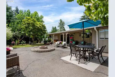 10210 SW Crestwood Ct, Beaverton, OR 97008 - Photo 31