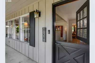 10210 SW Crestwood Ct, Beaverton, OR 97008 - Photo 9