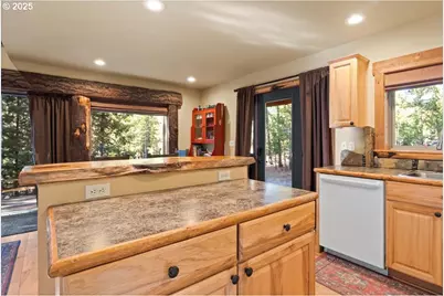 141152 Crescent Moon Dr, Crescent Lake, OR 97733 - Photo 19