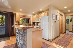 141152 Crescent Moon Dr, Crescent Lake, OR 97733 - Photo 15