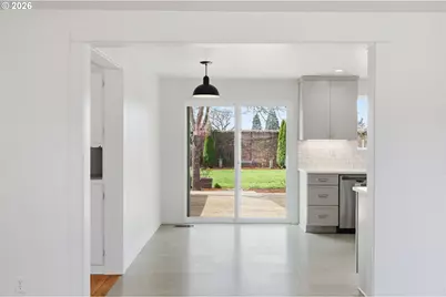 3179 Wayside Loop, Springfield, OR 97477 - Photo 9