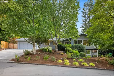 3644 SW 48th Pl, Portland, OR 97221 - Photo 1