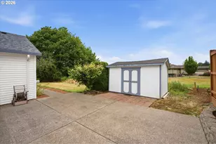 20734 Adam Ln, Fairview, OR 97024 - Photo 5