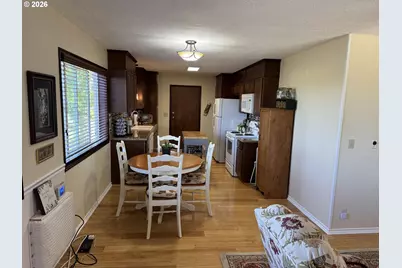 1322 W Darland St, Goldendale, WA 98620 - Photo 11