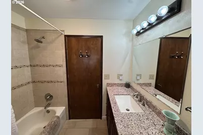 1322 W Darland St, Goldendale, WA 98620 - Photo 23