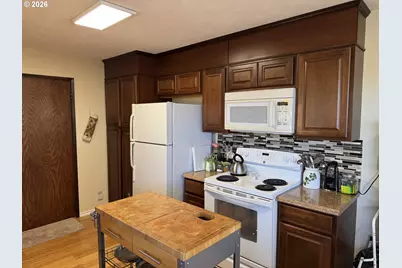 1322 W Darland St, Goldendale, WA 98620 - Photo 13
