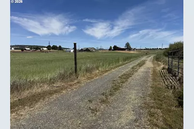 1322 W Darland St, Goldendale, WA 98620 - Photo 3
